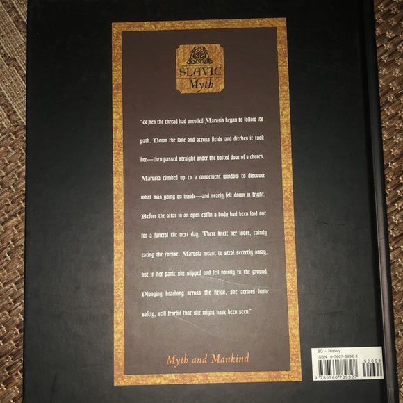 Vampire Coffee Table Book - Picture 3 of 4